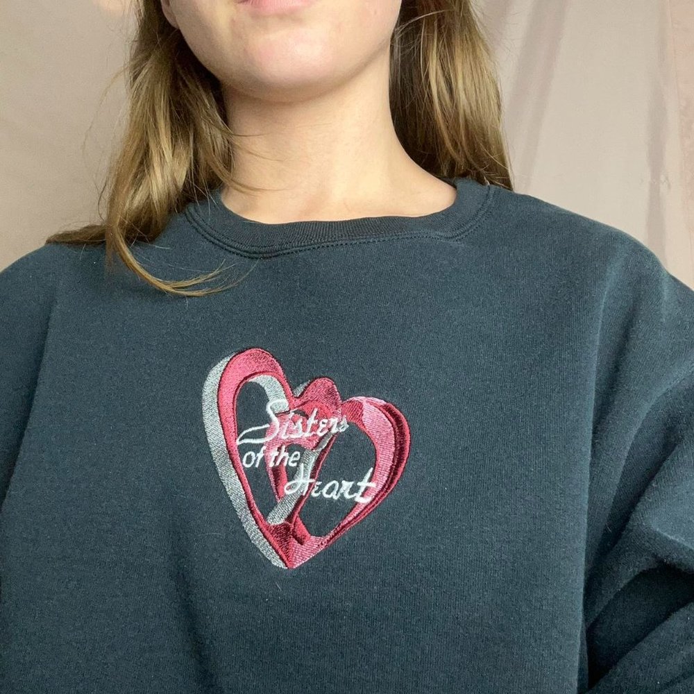 ‘Sisters of the heart” embroidered crew neck sweater